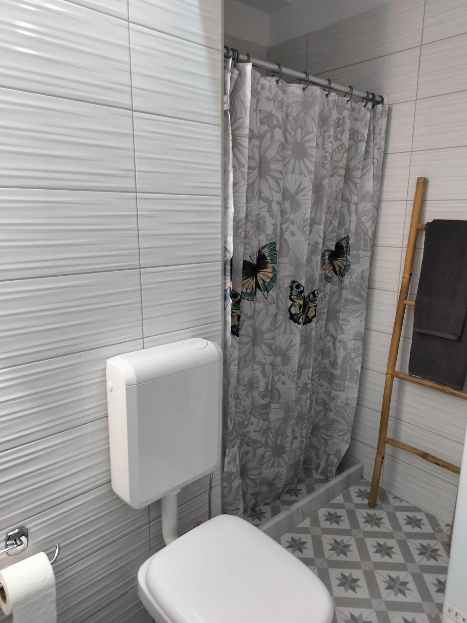 Cozy Central Flat In Pyrgos Near Olympia Екстер'єр фото