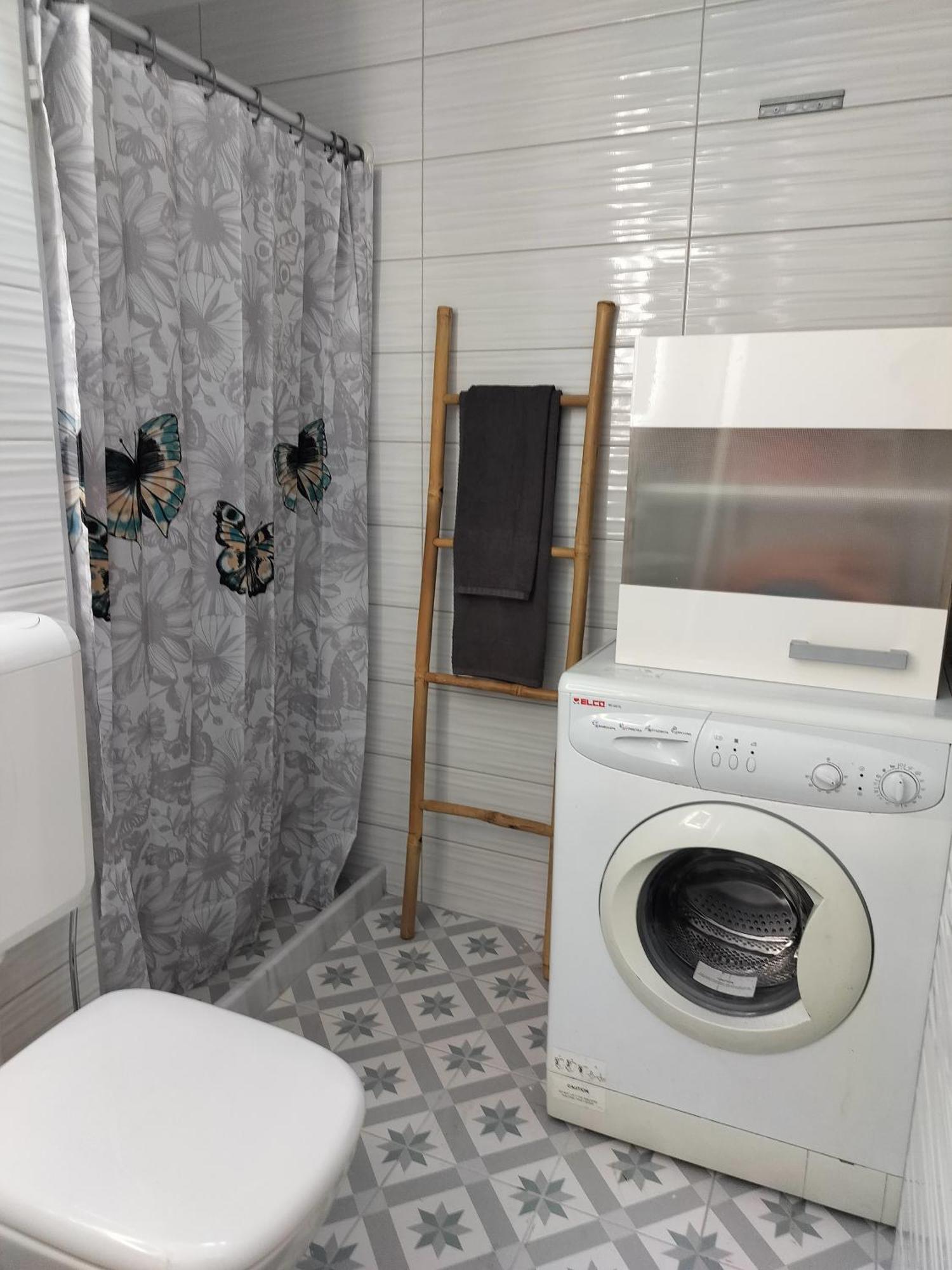 Cozy Central Flat In Pyrgos Near Olympia Екстер'єр фото