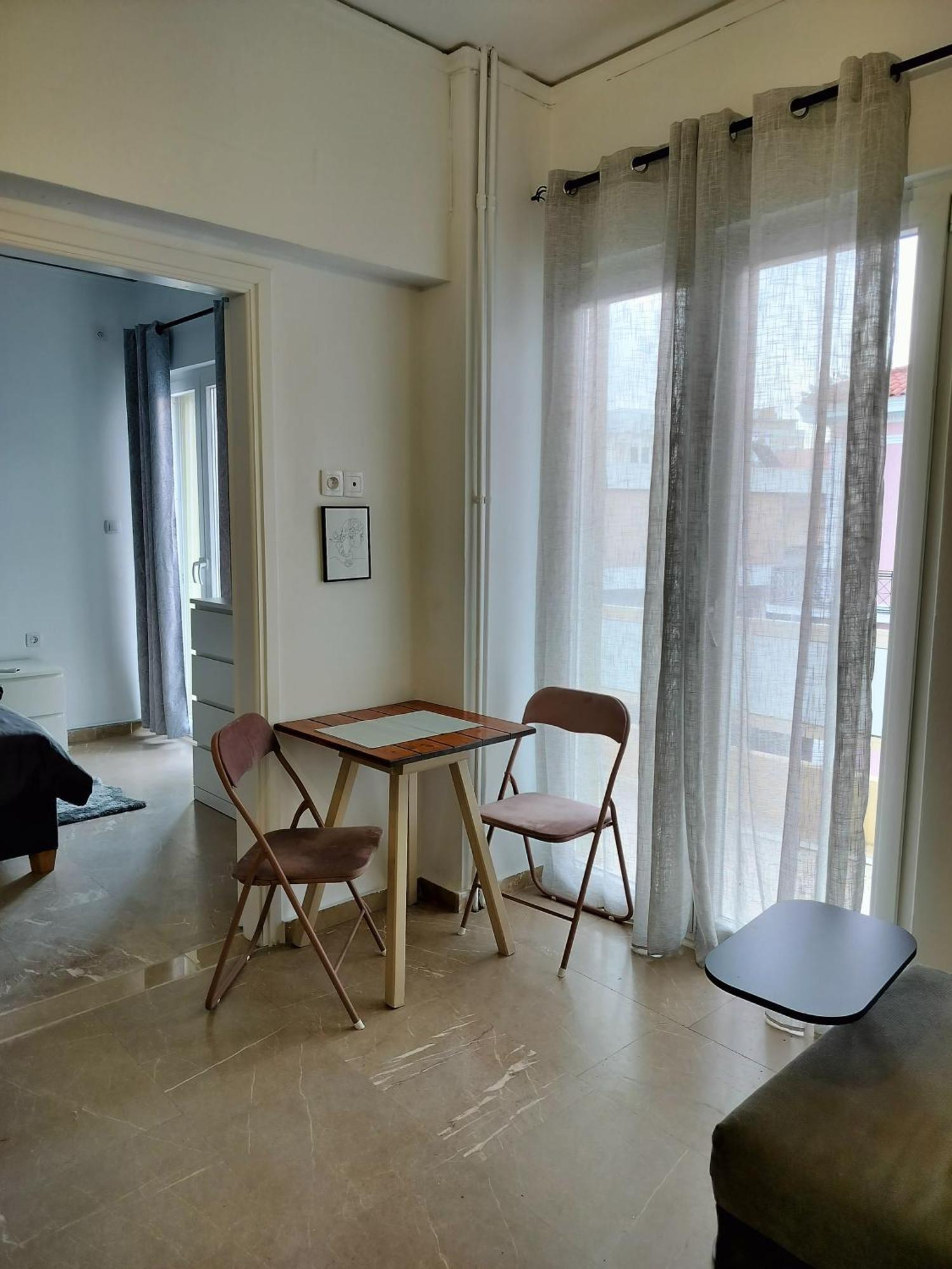 Cozy Central Flat In Pyrgos Near Olympia Екстер'єр фото