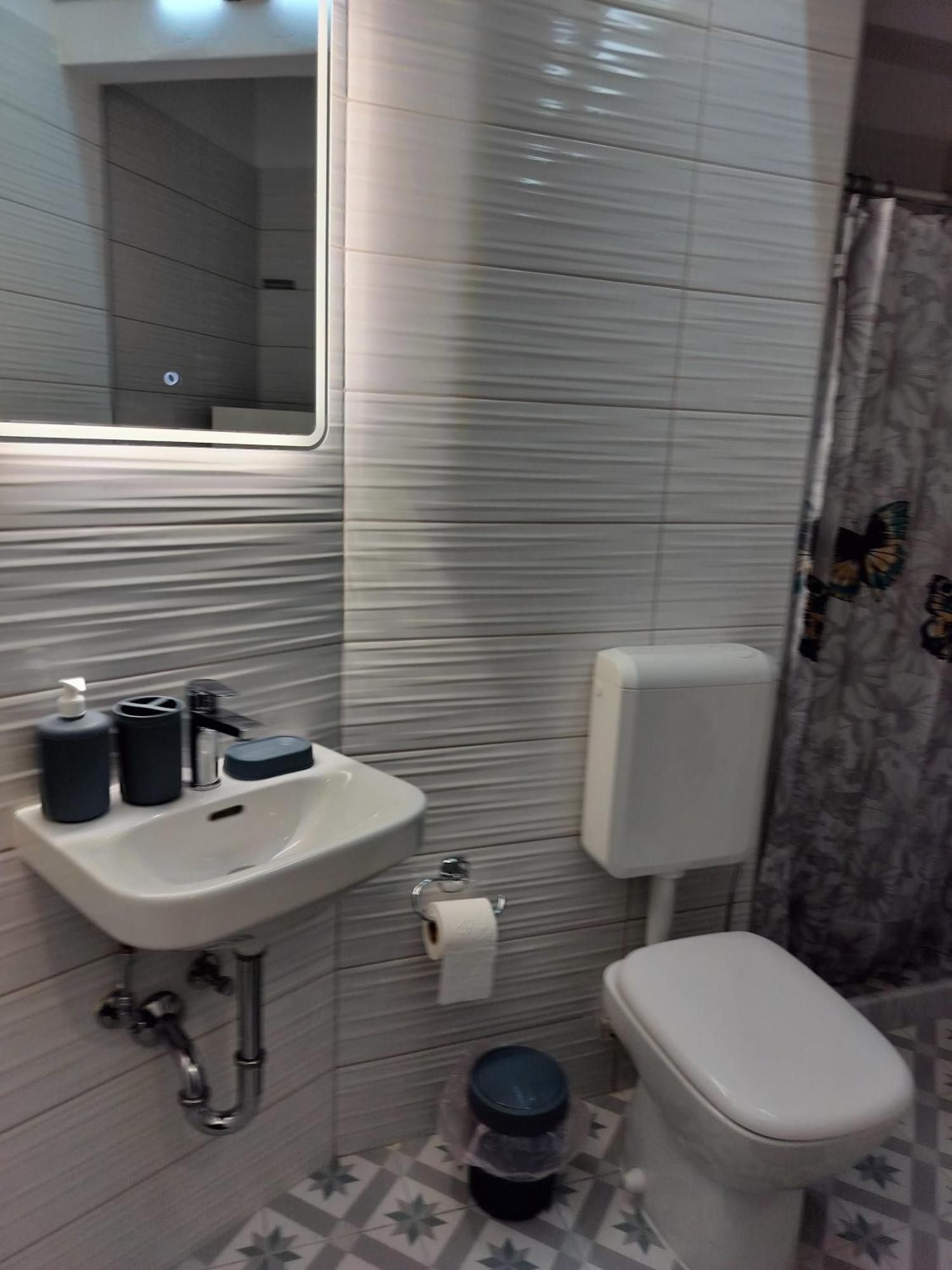 Cozy Central Flat In Pyrgos Near Olympia Екстер'єр фото